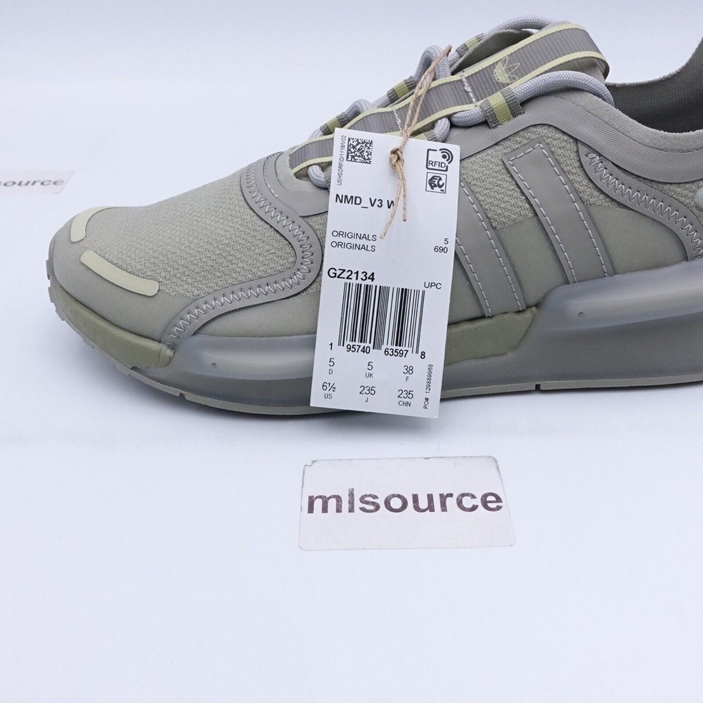 NEW adidas Originals NMD R1 V3 Sneakers GZ2134 Sand - Picture 9 of 10